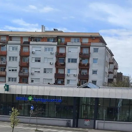 Elisabeth7 *